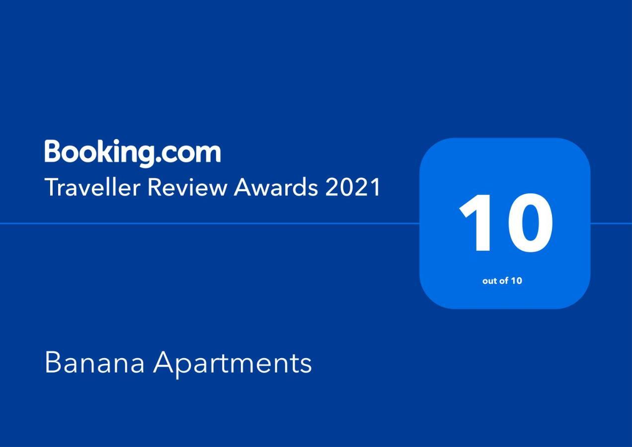 Banana Apartments Batumi Esterno foto