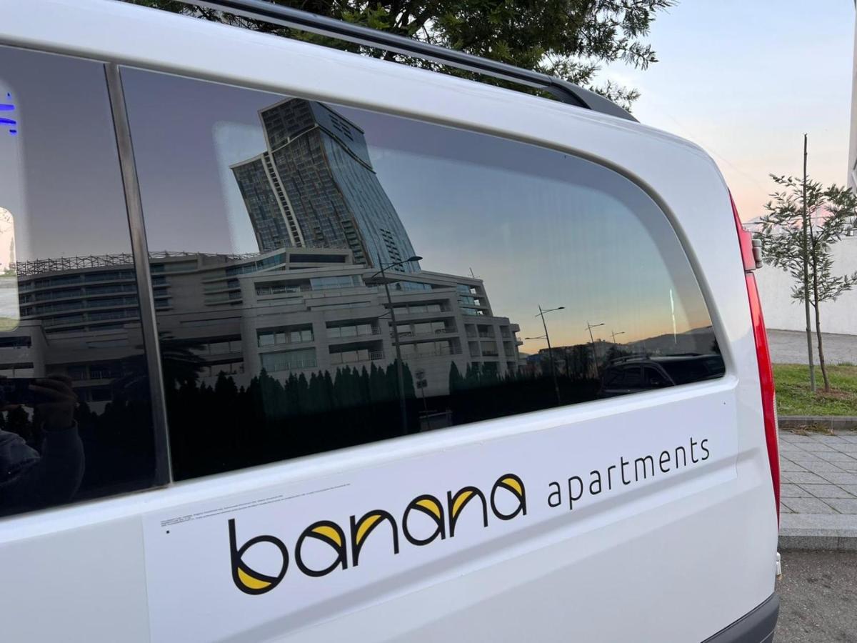 Banana Apartments Batumi Esterno foto
